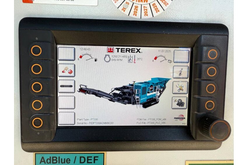 Premiertrak 330